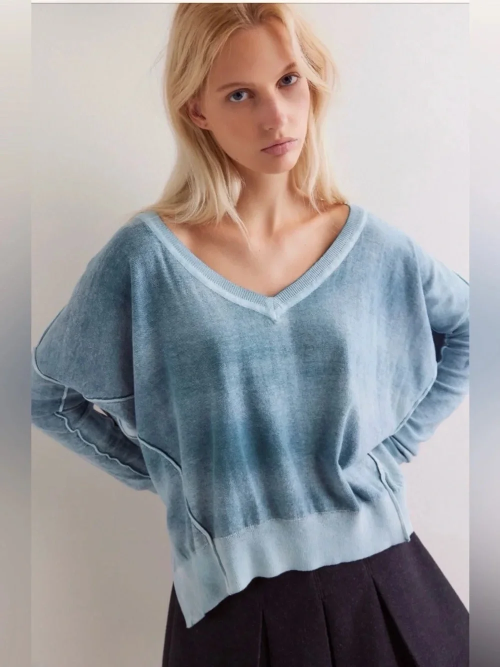FREE PEOPLE We The Free Gibson V-Neck Pullover Sweater Top Blue Size Small